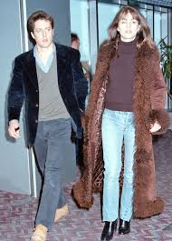 When it came time to go to college, hurley won a scholarship to the london studio centre which. 22 Candid Photographs Of Hugh Grant And Elizabeth Hurley One Of The Hottest Couples In The 1990s Vintage News Daily