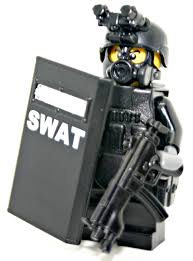 Amazon Com Swat Police Officer Pointman Modern Brick Warfare Custom Minifigure Toys Games Lego Army Lego Custom Minifigures Lego War