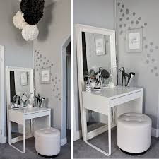 White Minimalist Makeup Vanity Table Design Ikea With Square Makeup By Roger H Jackson Small Bedroom Furniture Bedroom Makeup Vanity Home Decor