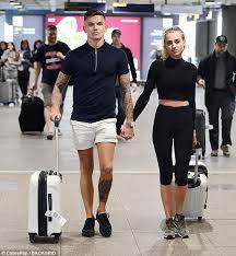 Kem cetinay and amber davies. Sam And Georgia Love Island 2017 Rectangle Circle