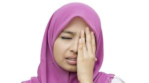 Sakit kepala bisa disebabkan karena beberapa alasan. 11 Makanan Penyebab Sakit Kepala Migrain Awas Memang Sedap Sedap Belaka
