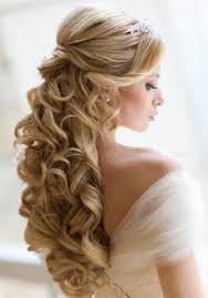 Wedding Hair Half Up Half Down With Veil And Tiara Hairstyle Haircut Hairidea Wedding Hairstyles For Long Hair Long Hair Wedding Styles Elegant Wedding Hair