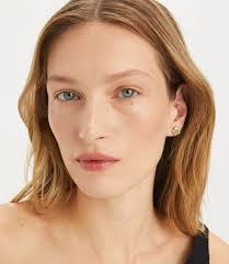 TB_157351_702_20250113_OMACC.grid-2642x3000.jpg?sw=520&sh=600