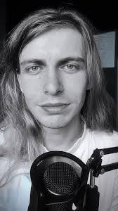 Paul Damian's Instagram, Twitter & Facebook