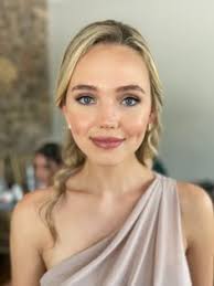 Danielle Dampier Hicks (danielledampierhicks)