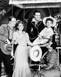 Who starred in movie oklahoma? Joan Roberts Heroine Of Original Oklahoma Dies At 95 The New York Times