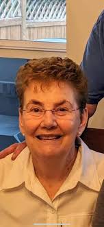 Sad News! Ama Endorsed, the female carpenter is dead💔😩 She was the CEO of  Namas Decor. We're not yet privy to the cause of death and other details  but we will update