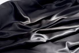 Vải lụa satin bao nhiêu 1 mét? Địa chỉ mua lụa satin giá tốt - SilkyVietnam