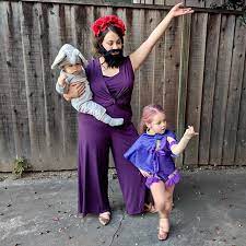 Its Scary How Hard It Is To Get A Good Family Photo When You Have Kids Heres Hoping You All Get A Better Photo Than Us Hap Family Photos Cool Photos