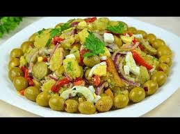 Coacaza sau struguri negri, 150 gr. Salata Orientala E Un Preparat Usor De Facut Satios Foarte Gustos Si Daca Excludem Ouale Este Nemapomenit Pentru Perioada Postului Food Cooking Yummy Dinners