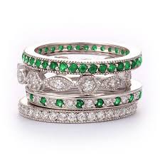 Susanb Designs Simulated Diamond And Emerald Stackable Bands Set Of 4 Rings Sterling Silver Diamond Wedding Rings Vintage Jewelry Beautiful Jewelry