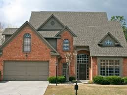 Pin By Barbara Carmona On House Colors Decor Brick Exterior House Brick House Exterior Colors Red Brick House Exterior