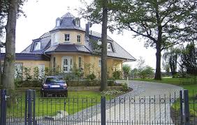 Wir zeigen ihnen verschiedene beispiele schöner fertighäuser unter 80.000 euro. Schone Massive Hauser Schlusselfertig Bauen