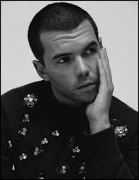 Luke Newton (@lukenewtonuk) • Instagram photos and videos