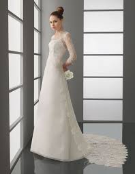Long sleeves lace wedding dresses bridal gowns mermaid wedding dresses for bride with detachable train. 15 Wedding Dresses For A Traditional Ceremony