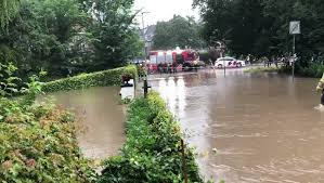De veiligheidsregio meldt stormschade en wateroverlast door stevige buien in met name de gemeenten landgraaf en kerkrade. 6ckhkwiac4bk5m