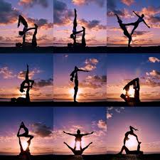 Sunset Duo Acro Couples Yoga Poses Acro Yoga Couples Yoga