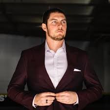 Pitcher for the cincinnati reds. Trevor Bauer ãƒˆãƒ¬ãƒãƒ¼ ãƒã‚¦ã‚¢ãƒ¼ On Twitter My New Home Https T Co 1gkaoswy3w