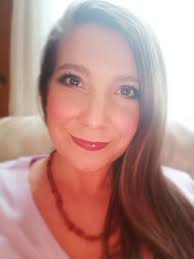 Des Moines Storytellers: 6 Iowans share hard-to-believe stories