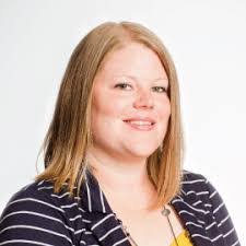 Amber Moffitt's Instagram, Twitter & Facebook