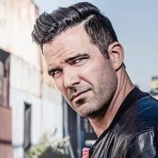 Benjamin Ayres (@benjaminayres) • Instagram photos and videos