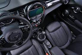 Mini cooper s r53 innenraum. Mini Cooper Very British