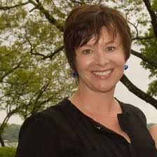 I know that Carette is a popular alternative to Angelina's, but can still  get very busy with tourists. Is it worth the wait? Any suggestions for  alternatives if not?