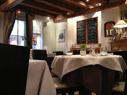 Ici, les bon produits de marché sont au centre des assiettes, et la cuisine met le terroir alsacien à l'honneur, avec beaucoup de finesse. Restaurant La Table De Christophe Strassburg Mairie Nord Restaurant Bewertungen Telefonnummer Fotos Tripadvisor