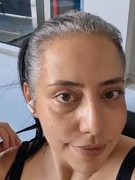 Nova habilidade desenvolvida com o cabelo. #cabelobranco #grisalha  #transicaocapilar #grisalhonatural #silverhair #grayhair #fy