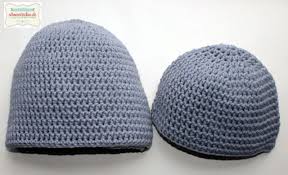 110 luftmaschen anschlagen und mit einer kettmasche zur runde schließen. Schoenstricken De Mutzen Hakeln Fur Manner Und Babys