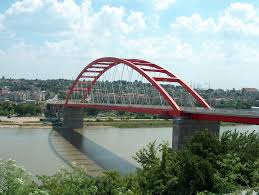 Un bărbat a murit după a fost înțepat de albină. Pod Peste Canalul Dunare Marea Neagra La Cernavoda Mapio Net