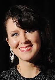 Leila Hoffman's Instagram, Twitter & Facebook