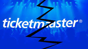 Candado digital sobre un teclado simbolizando la ciberseguridad y la protección de datos de clientes