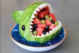 Make A Shark Fruit Bowl From A Watermelon Obstschale Wassermelone Hai Wassermelone Wassermelone