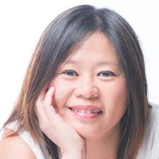 This drum duo of a 69-year-old mother and her 35-year-old son from Guangxi,  China is an embodiment of vitality and warmth.