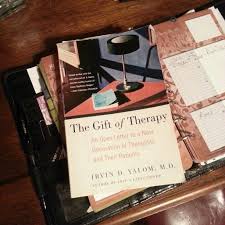The Gift Of Therapy An Open Letter To A New Generation Of Therapists And Their Patients By Irvin D Yalom Nicola Ferguson And Irvin Yalom Libri