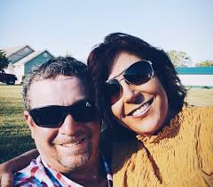 Derrick hood (@Derrickhood4)