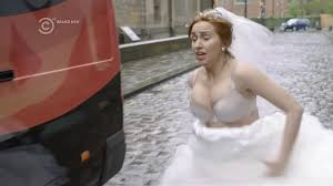 Celebs with Big Tits: Kerry Howard Running in a Bra - Porn GIF Video |  nebyda.com