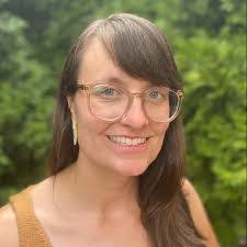 Allie Burger's Instagram, Twitter & Facebook