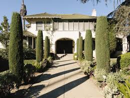 The Thrill Of Sugar Hill Stately Home Mediterranean Home Mansions