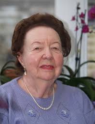 Evelyn Chappel's Instagram, Twitter & Facebook