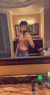 tylertheintern OnlyFans - Free Trial - Photos - Socials | FansMetrics.com