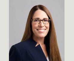 Laurie Mims's Instagram, Twitter & Facebook