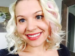 What are the 27 different color combinations with 3 colors?