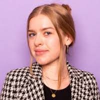 Cara Kelley's Instagram, Twitter & Facebook