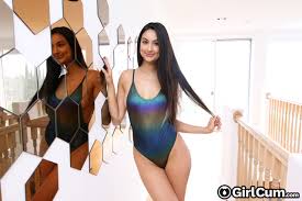 How do we know they're the hottest? Hottie Eliza Ibarra Orgasms Hard In Girl Cum