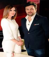 يذكر أن الكيلاني وزوجها الفنان تيم حصلوا على الإقامة الذهبية في دولة الإمارات في 31 مارس الماضي. ÙƒÙ… Ø¹Ù…Ø± ÙˆÙØ§Ø¡ Ø§Ù„ÙƒÙŠÙ„Ø§Ù†ÙŠ ÙƒÙ†Ø¬ ÙƒÙˆÙ†Ø¬