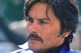 On The Set Of Le Gitan Alain Delon Portrait Actors