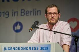 Diekmann's departure from »bild« was overshadowed by an investigation into sexual harassment. Schreiben Was Ist Judische Allgemeine