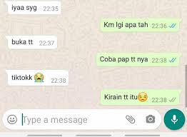 Ketuanya ketika itu ialah lim yew hock. Facebook